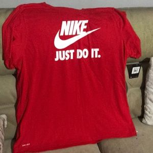 Nike Just Do It T-Shirt Size 2XL NWT DRI-FIT
